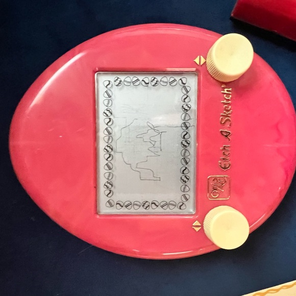 🔥VINTAGE TOY LOT NIB LITTLE THUMBSIE DOLL 1950’s BABY DOLL 2 ETCH-A-SKETCHES - Picture 8 of 8